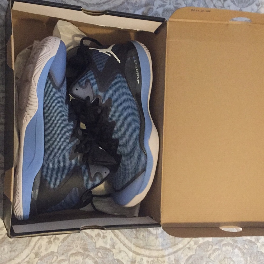 Jordan Super.Fly 3 UNC Legend Blue Size 10.5